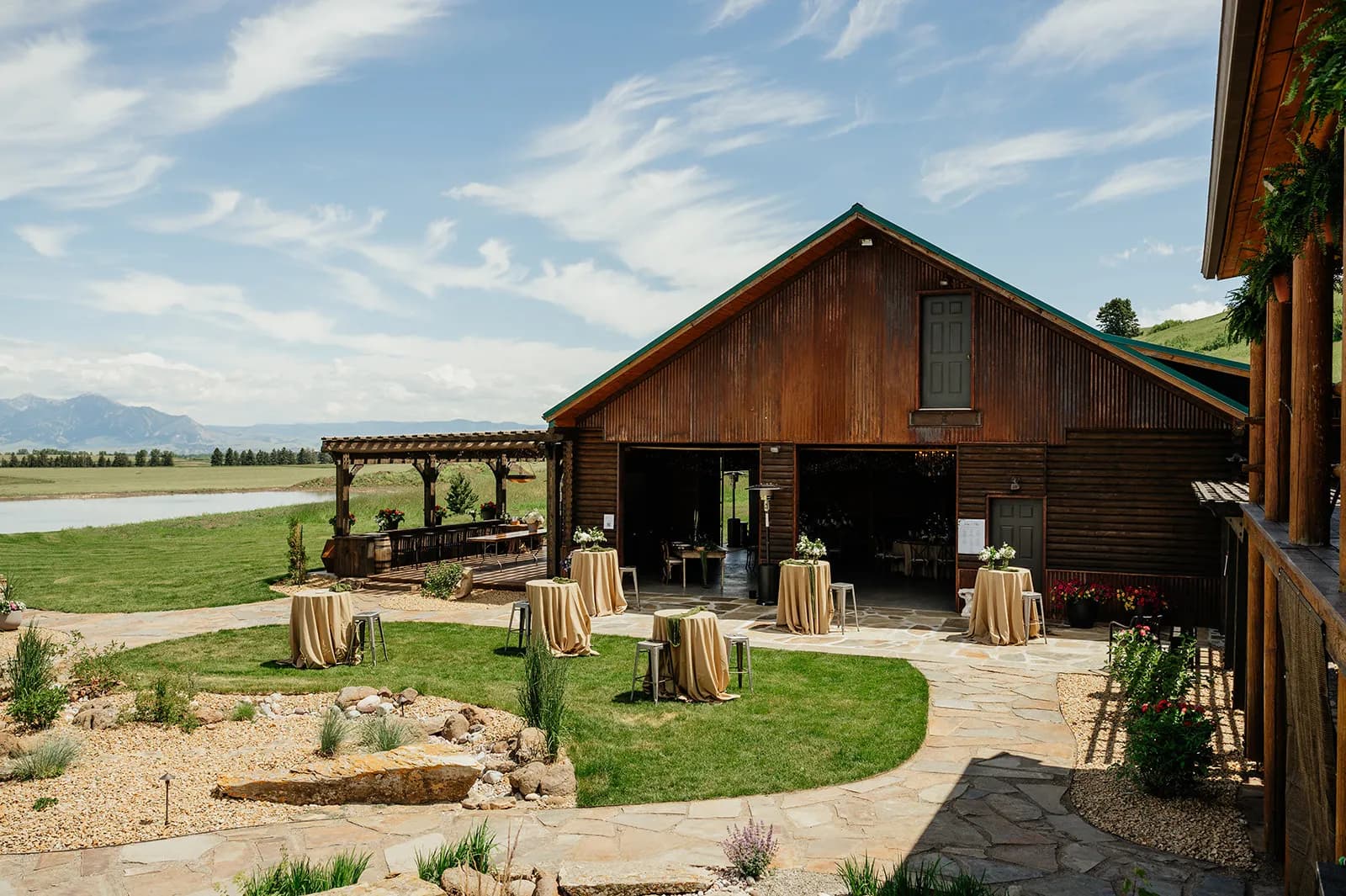 Sweeping landscape view of the Big Vista Ranch property and private lake
